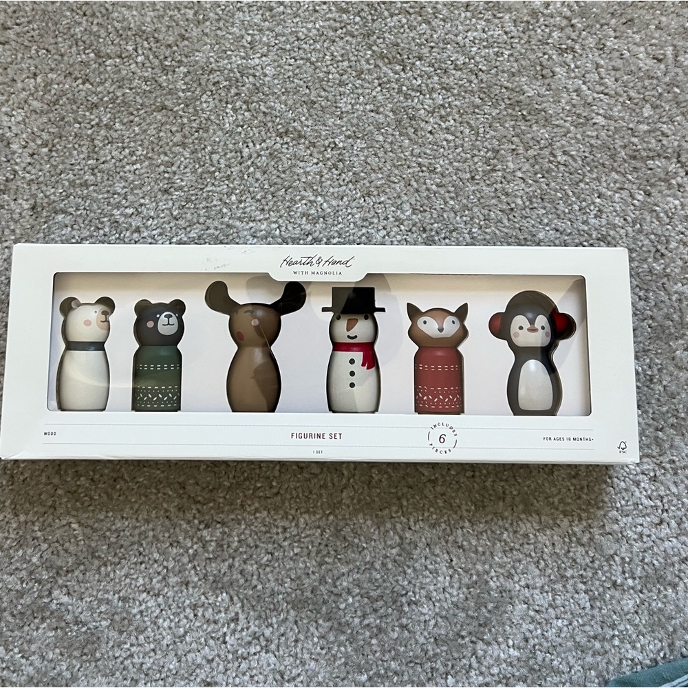 Hearth & Hand Winter Peg Pal Animal Figurine Set
